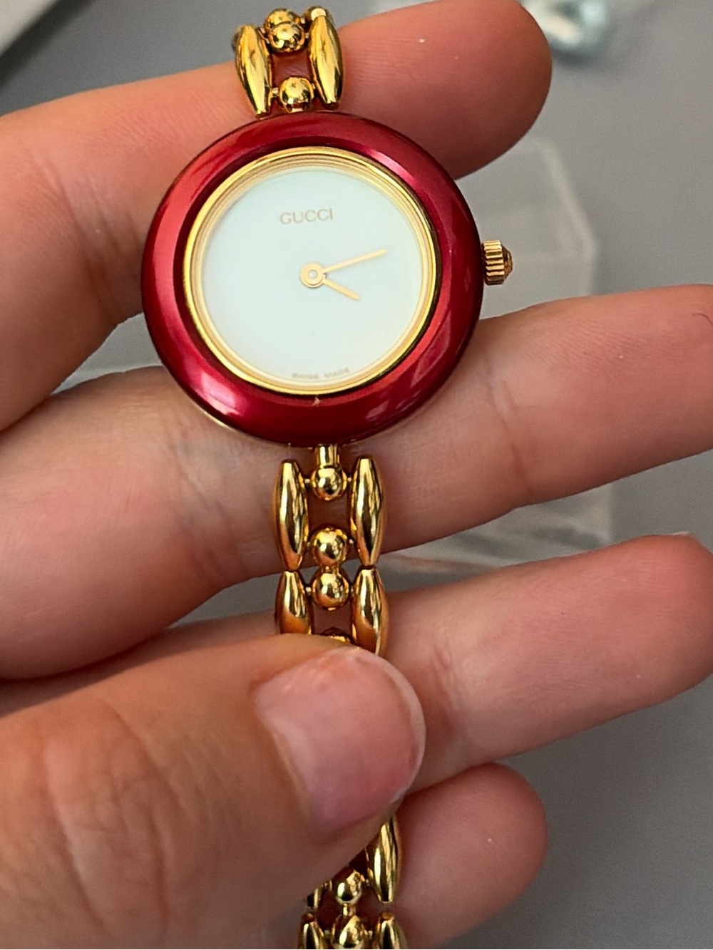 Gucci Change Bezel 11 12.2 Quartz White Dial Watch - Picture 8 of 9